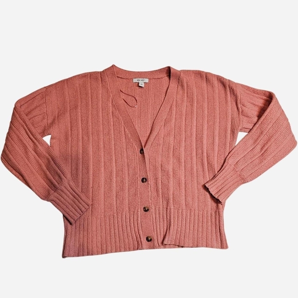 Nine West Academia Old Money Pink Button-Up Cable Knit Cardigan - Picture 5 of 7
